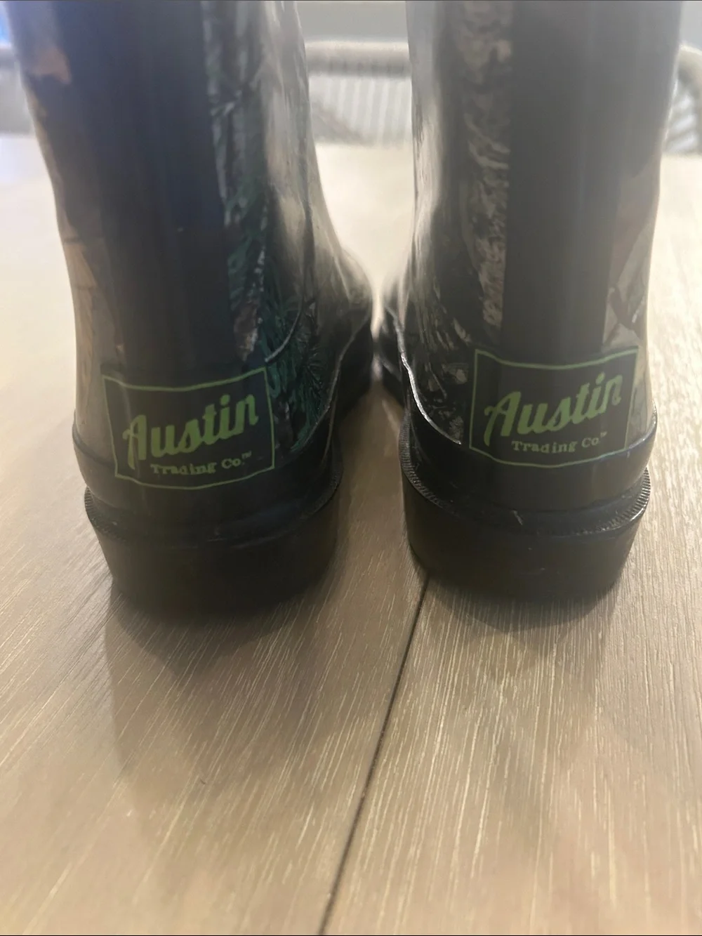 Kids Camo Rain Boots with Adjustable Buckle - Green/Black